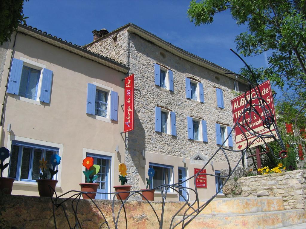 Auberge De Trente Pas Saint-Ferreol-Trente-Pas Luaran gambar