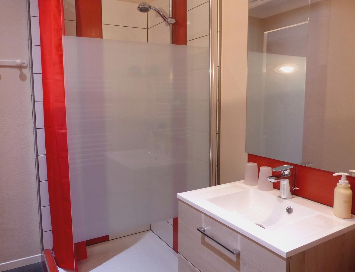 Auberge De Trente Pas Saint-Ferreol-Trente-Pas Luaran gambar
